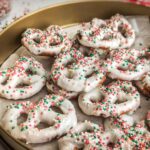 White Chocolate Pretzels Recipe 6 white chocolate pretzels